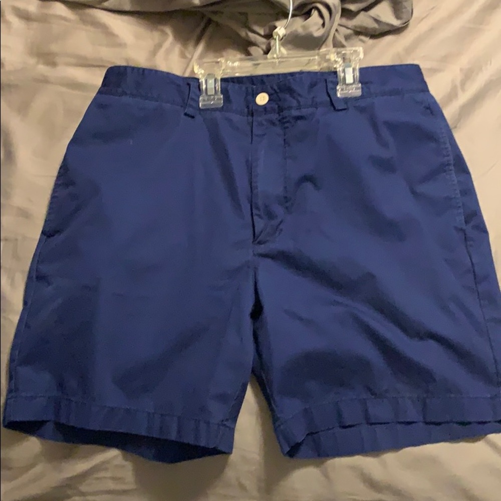 Vineyard vines shorts